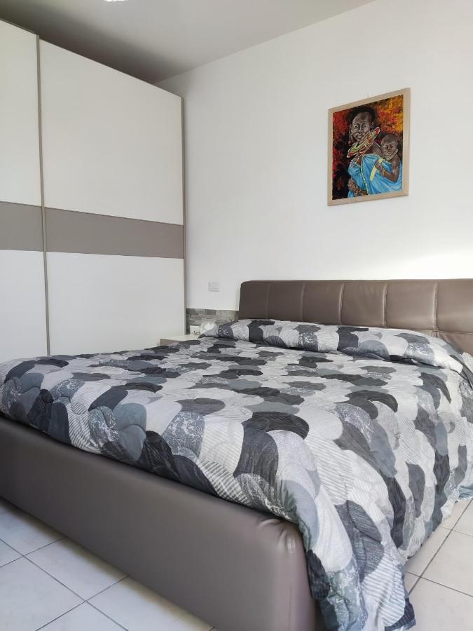 Vico Stazione Apartment Uta Buitenkant foto