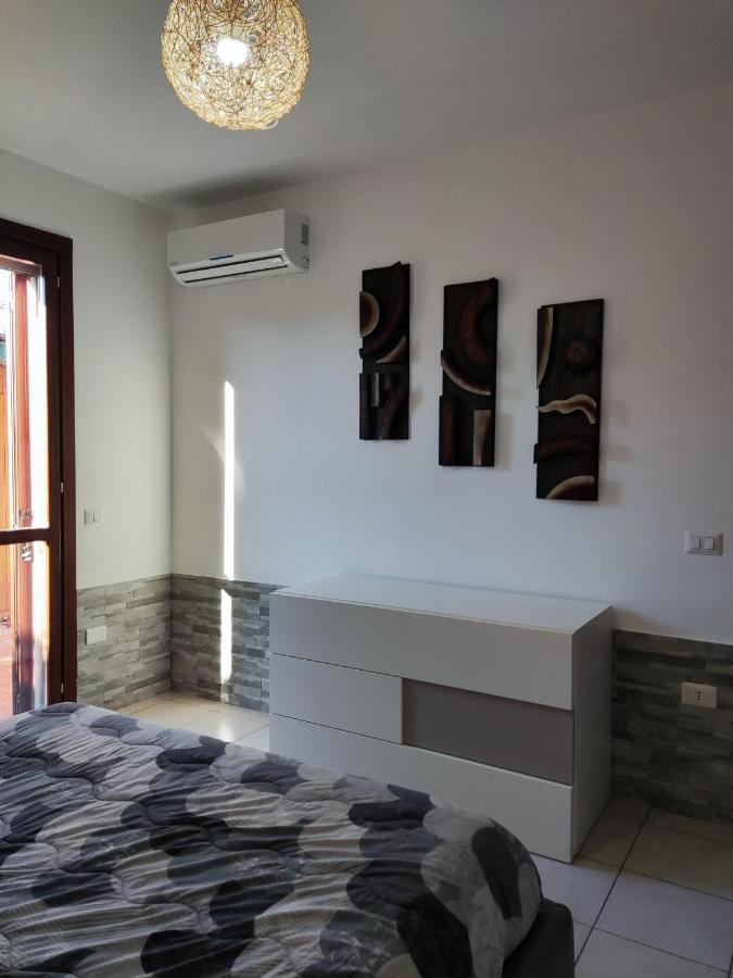 Vico Stazione Apartment Uta Buitenkant foto